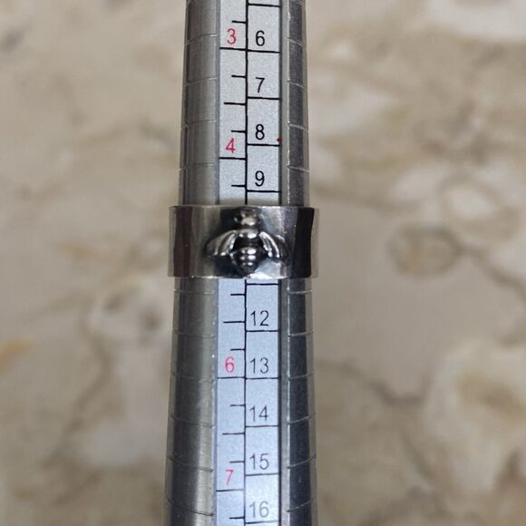 Kira Ferrer 925 Sterling Silver Bee Wide Band Ring - Picture 7 of 8